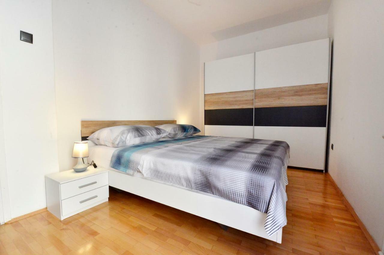 Apartman Meri PUY Exterior foto